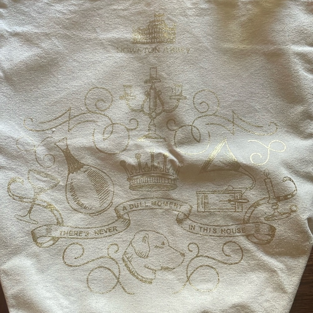 Downton Abbey Tote - Picture 4 of 6
